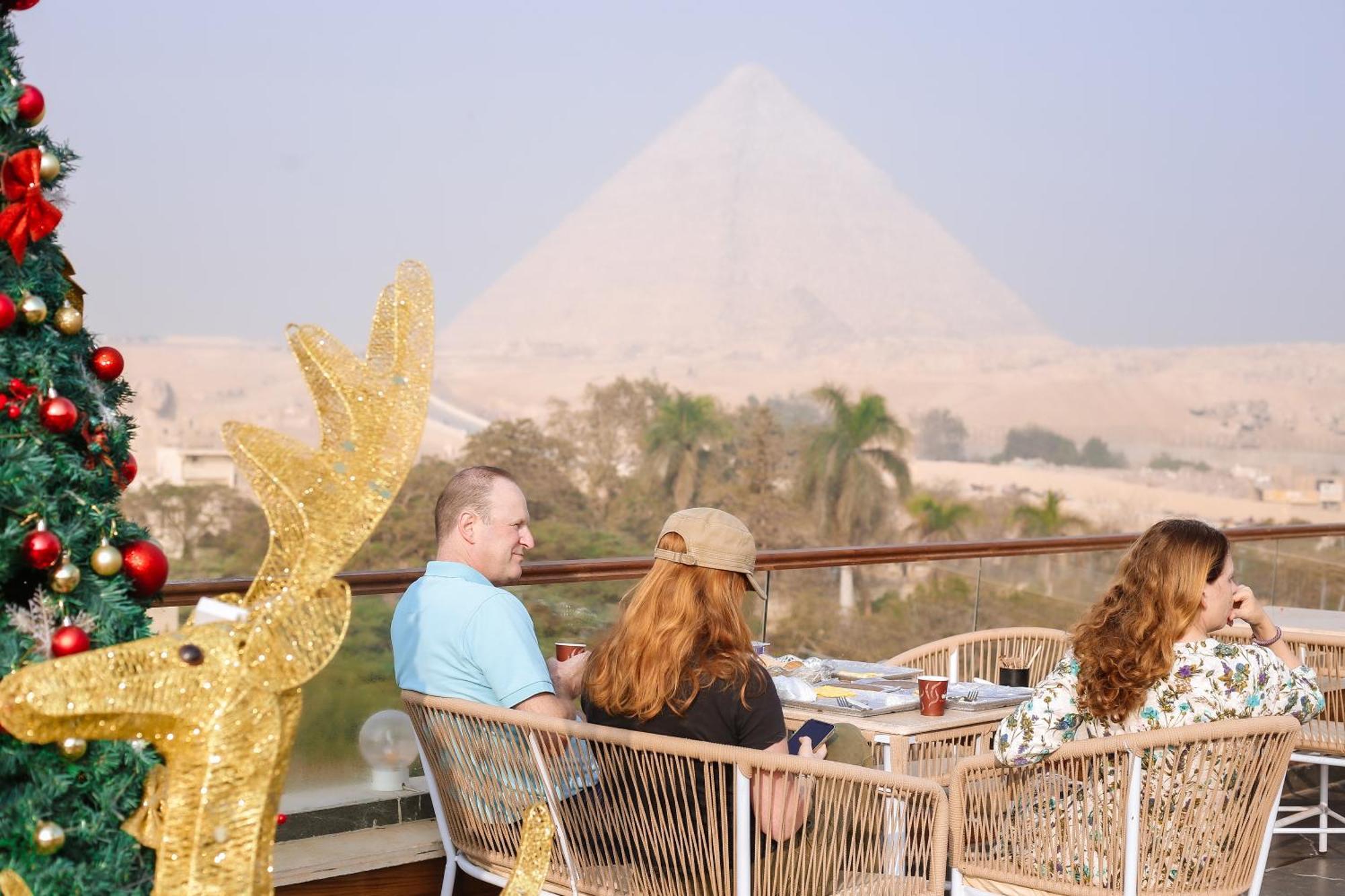 Tree Lounge Pyramids View Inn , Sphinx Giza Kafret el-Gabal Exterior foto