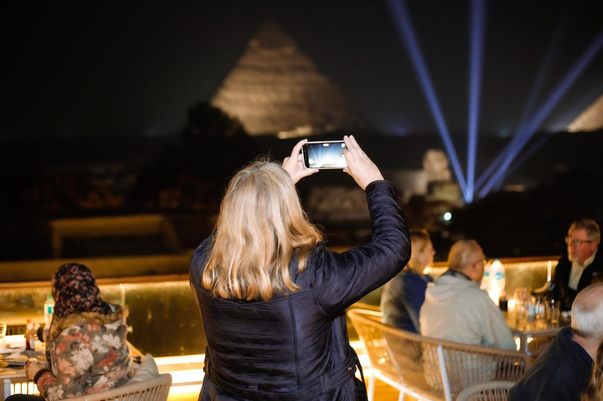 Tree Lounge Pyramids View Inn , Sphinx Giza Kafret el-Gabal Exterior foto